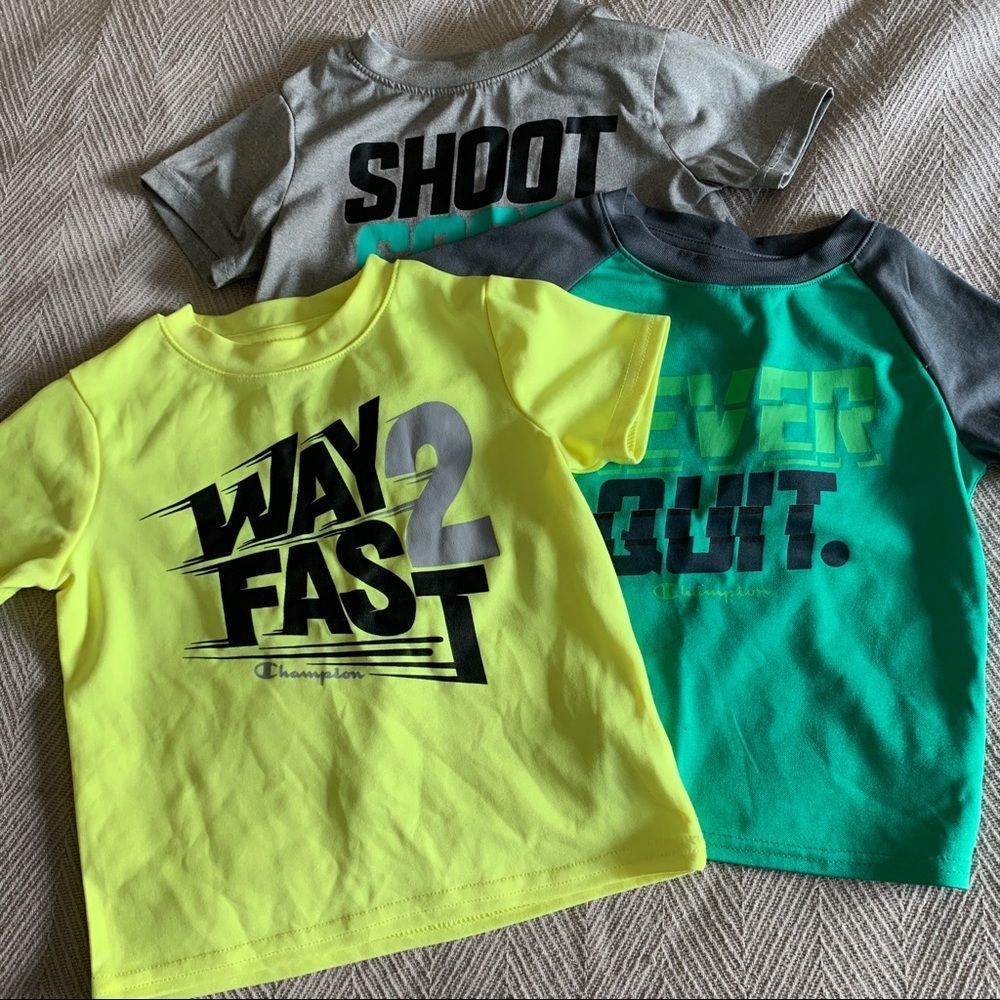 Athletic shirt bundle - Picture 1 of 2